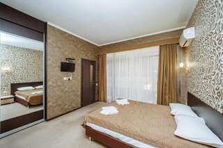 Гостиница Bliss House Hotel Адлер Стандартный двухместный номер с 1 кроватью или 2 отдельными кроватями-3